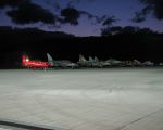 Cliquer pour agrandir 11_Sur le parking le calme revient .JPG